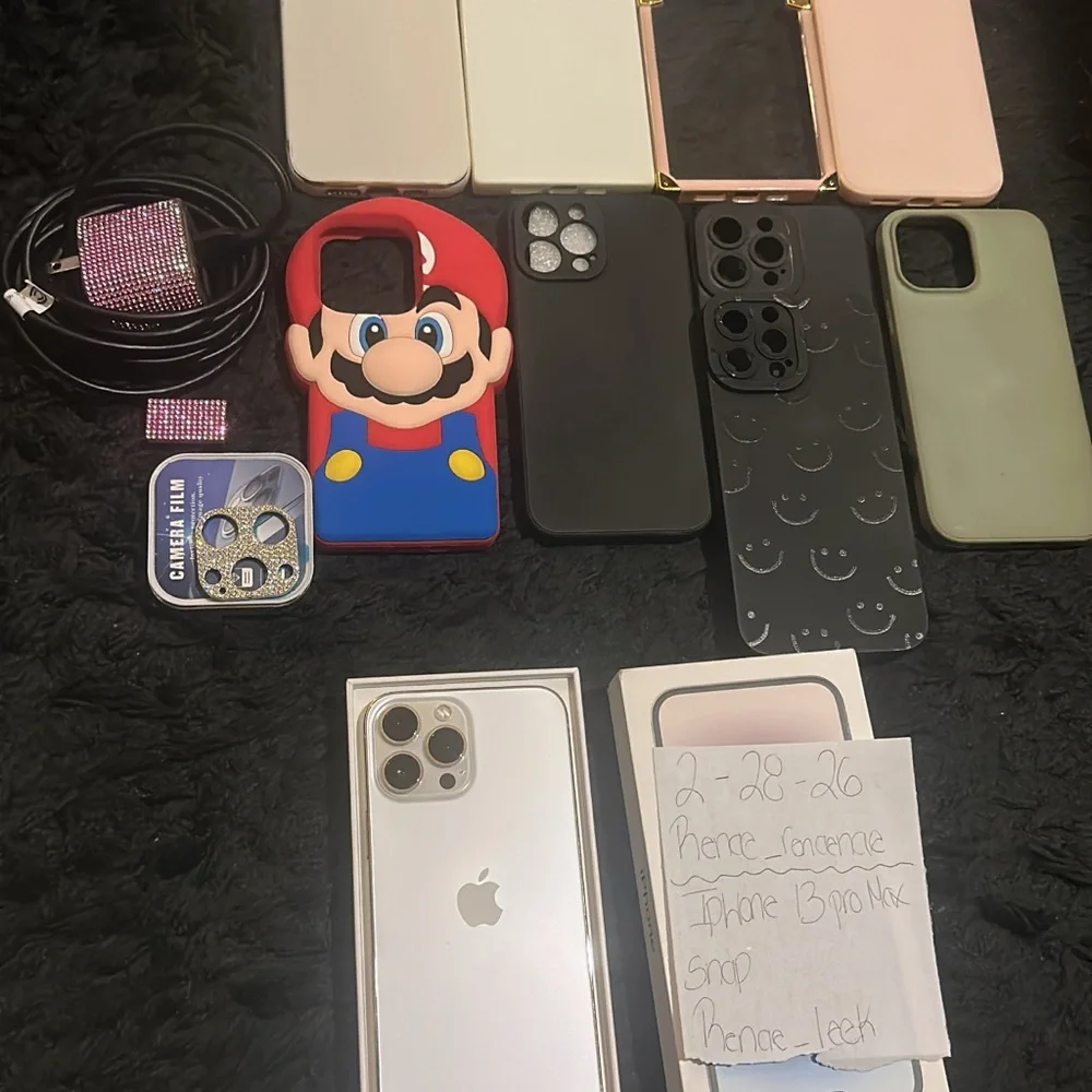Silver iPhone 13 Pro Max 256GB NO SIM RESTRICTIONS